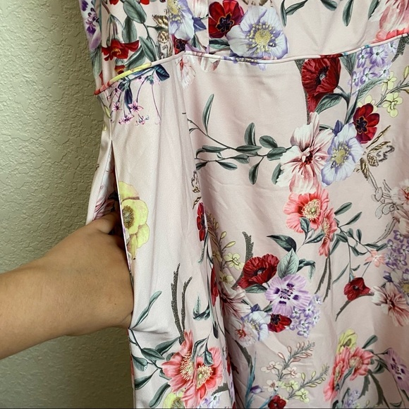 City Chic Blush Floral Daytime Diva Dress size 20 - Picture 7 of 12